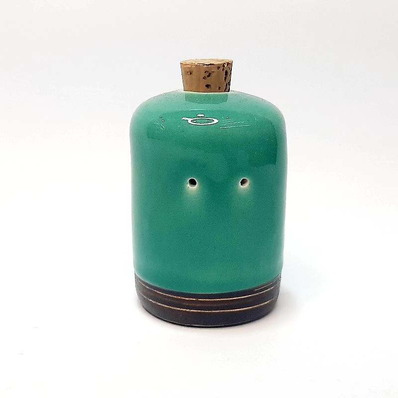 نمکدان چوب پنبه ای دستساز سبز